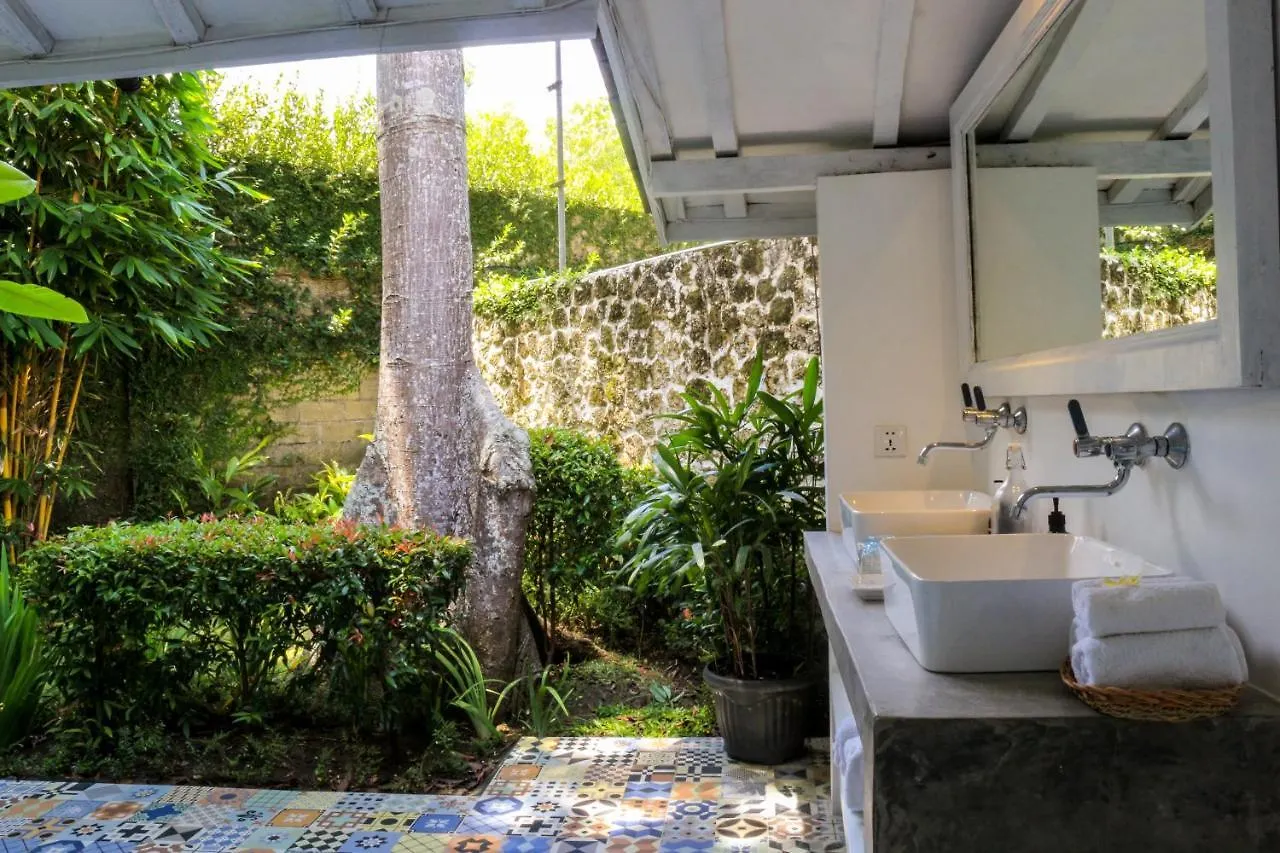 Chanteak Bali Jimbaran  Homestay