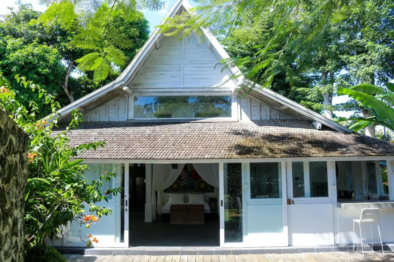 Chanteak Bali Jimbaran  Indonesia